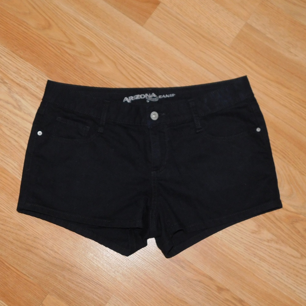 🔥Juniors size 9 Arizona Jean co. Black shorts🔥